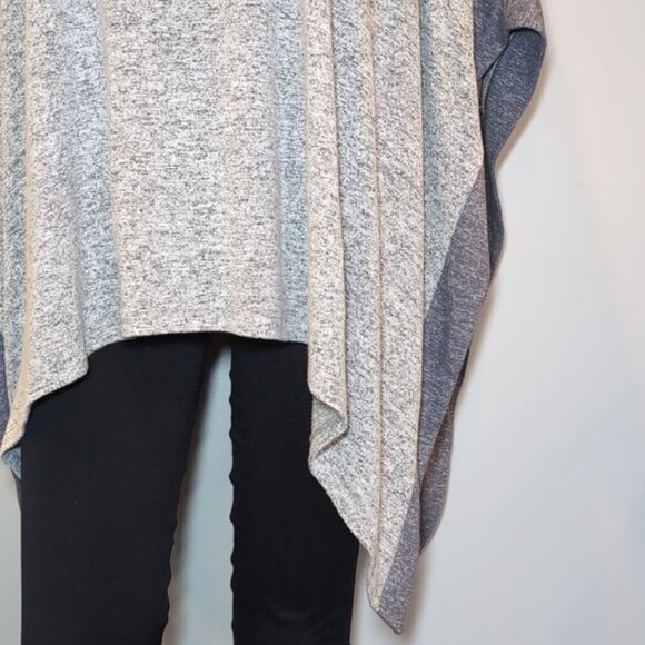 WHBM Cape Poncho Sweater Boat Neck Bordered Contrast Two Tone Heathered Knit - Picture 3 of 13